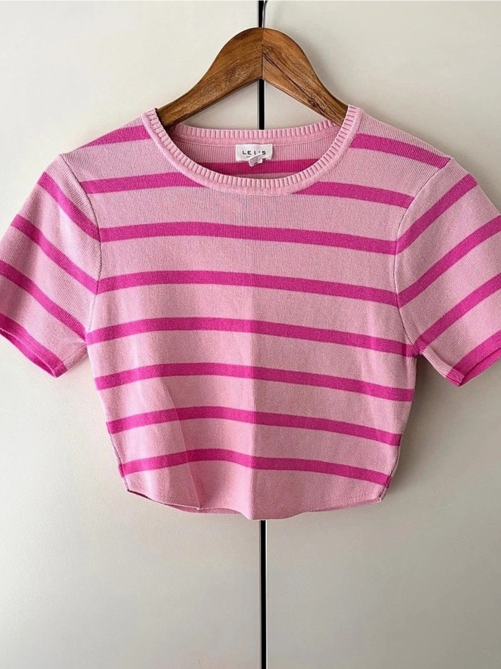 LELIS Striped Cropped Tee in Pink Small Like New